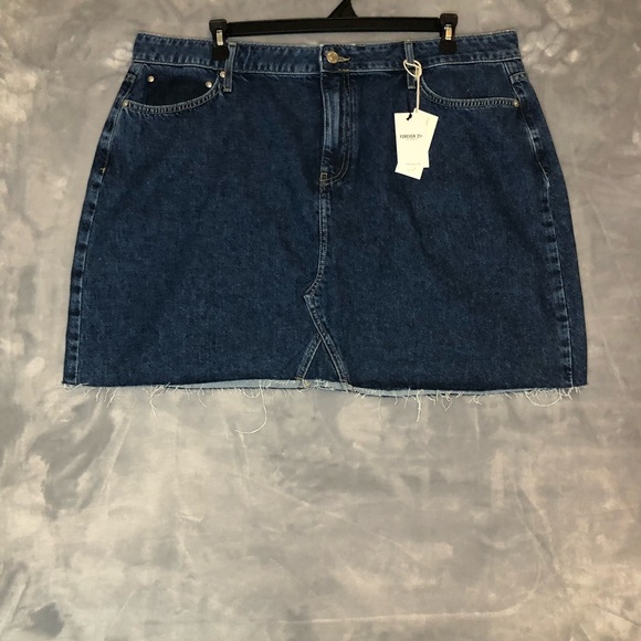 Forever 21 Denim Blue Mini Skirt Size 18 NWT - Picture 11 of 11